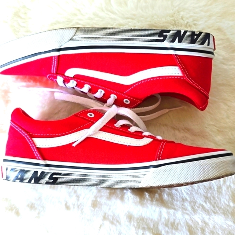 Vans Off The Wall Checkered Sole Red, White and Black - Picture 4 of 7